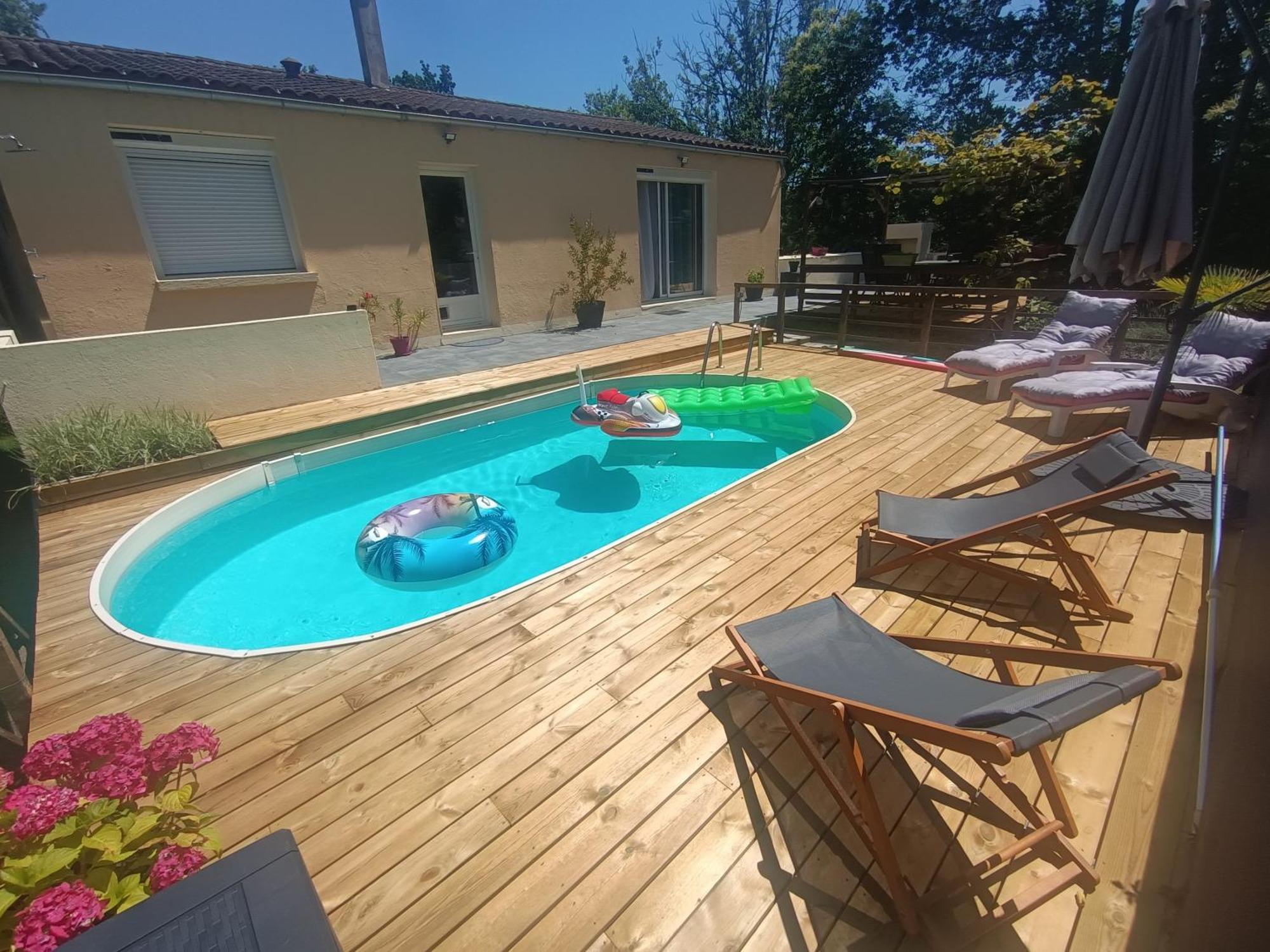 Maison A La Campagne Biras Esterno foto